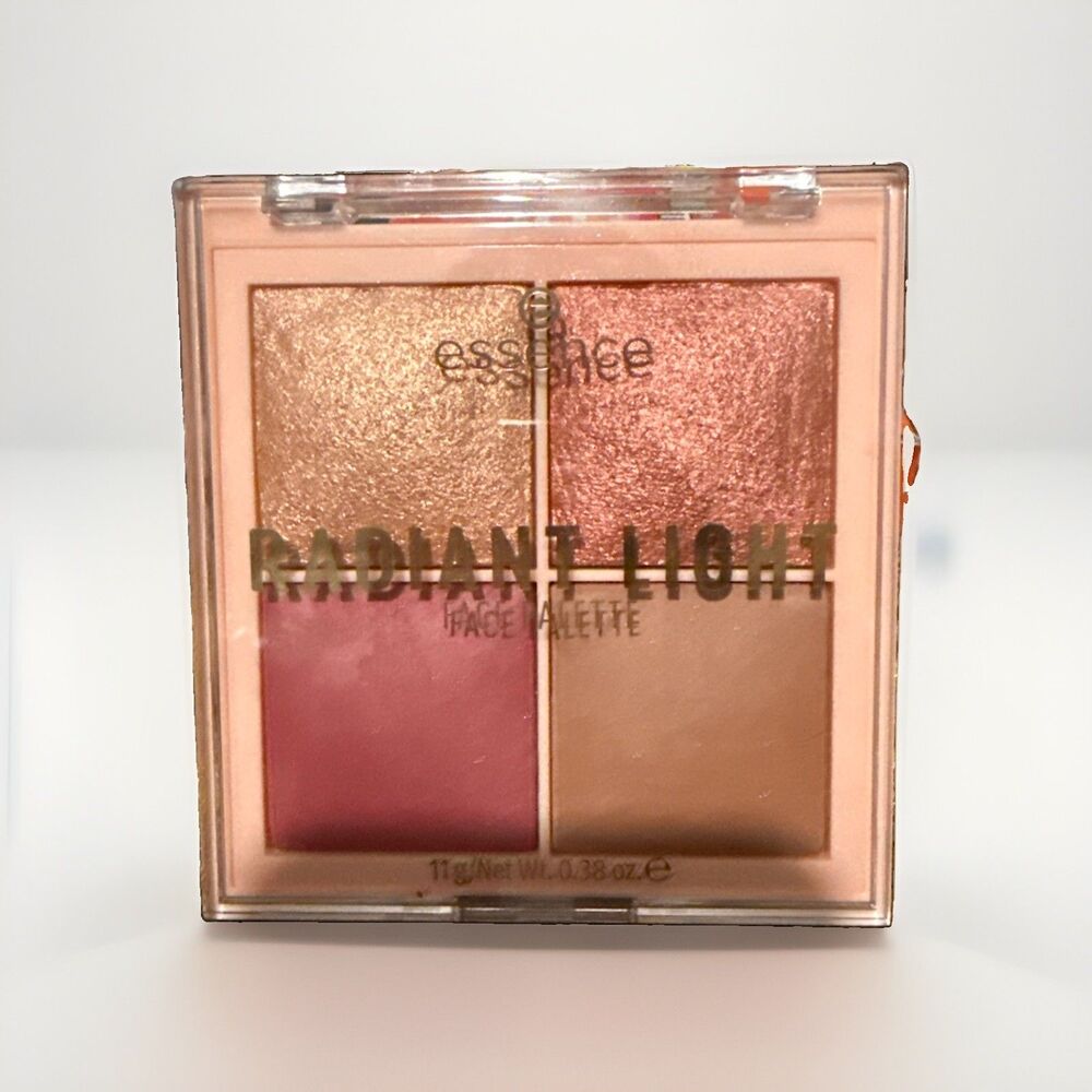 Essence Radiant Light Face Palette